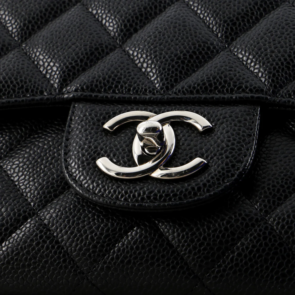 Classic Double Flap Bag Quilted Caviar Maxi - Deep Luxury