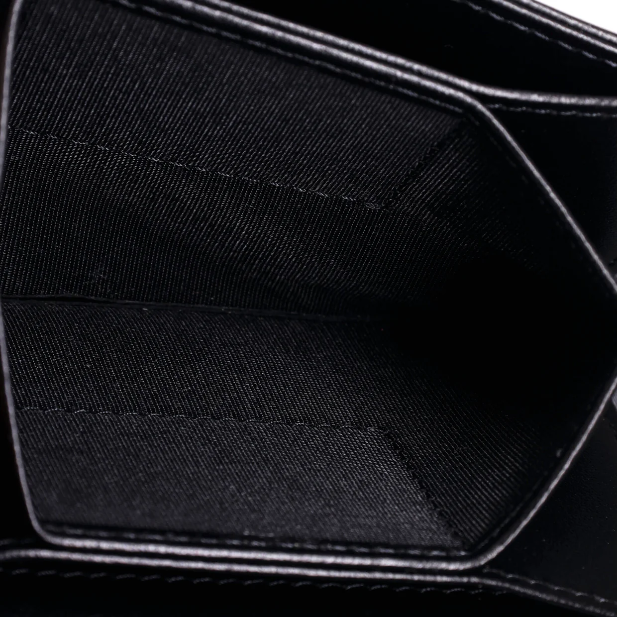 Camellia Bow Flap Card Holder with Chain Quilted Lambskin - Deep Luxury