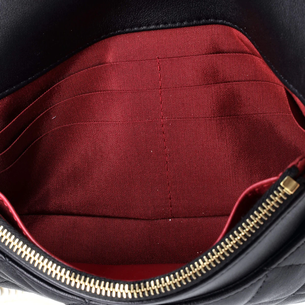 About Pearls Wallet on Chain Quilted Calfskin - Deep Luxury