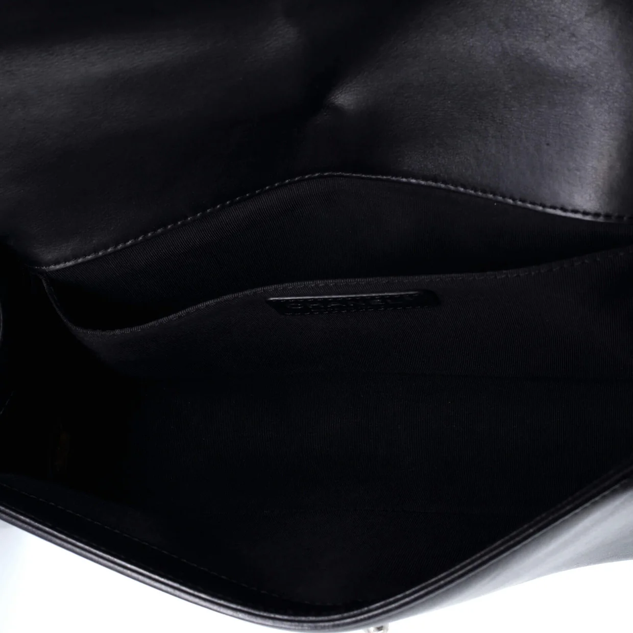 Boy Flap Bag Chevron Patent Old Medium - Deep Luxury