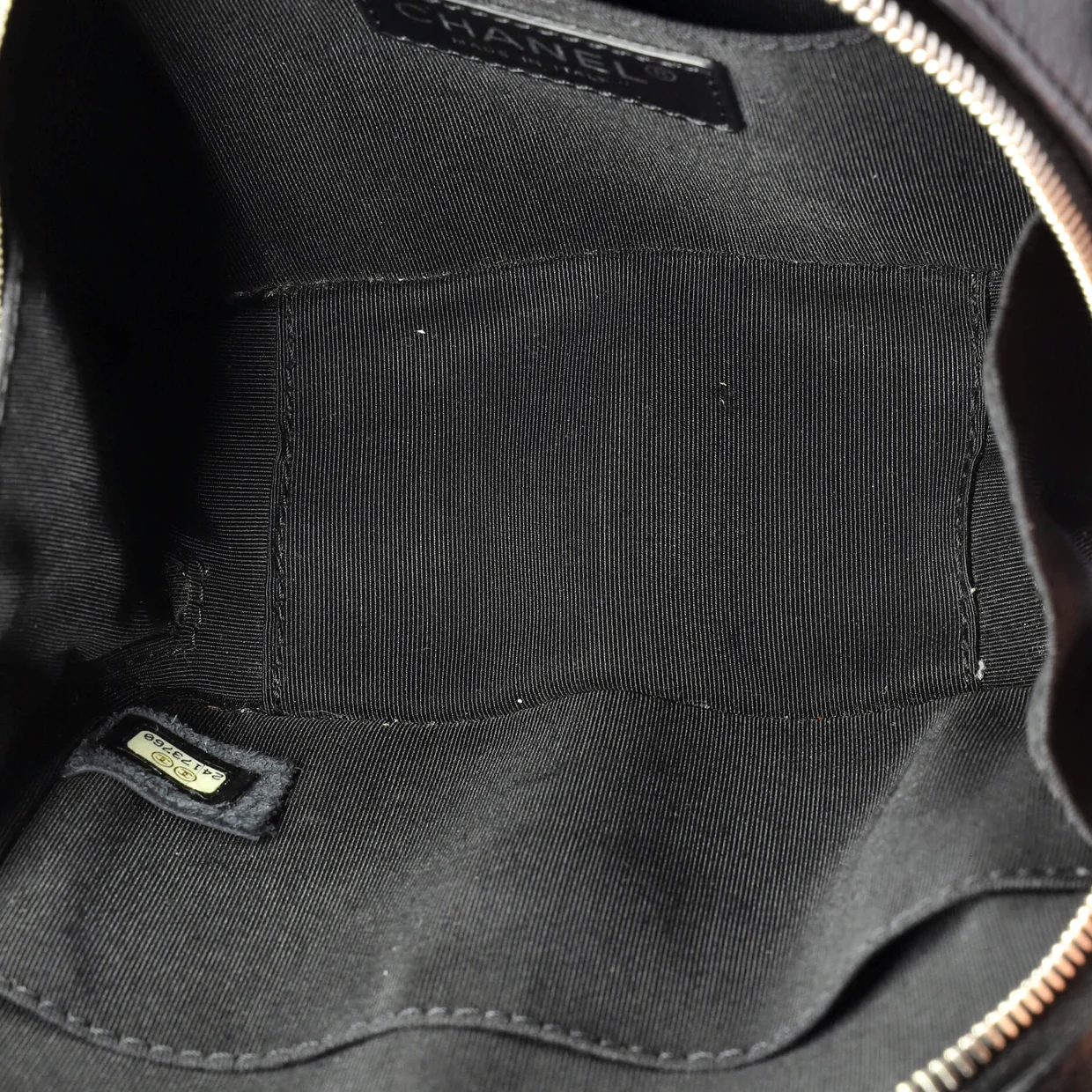 CC Box Camera Bag Quilted Caviar Mini - Deep Luxury