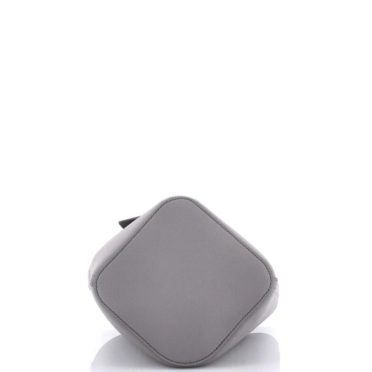 Pebble Bucket Bag Leather - Deep Luxury