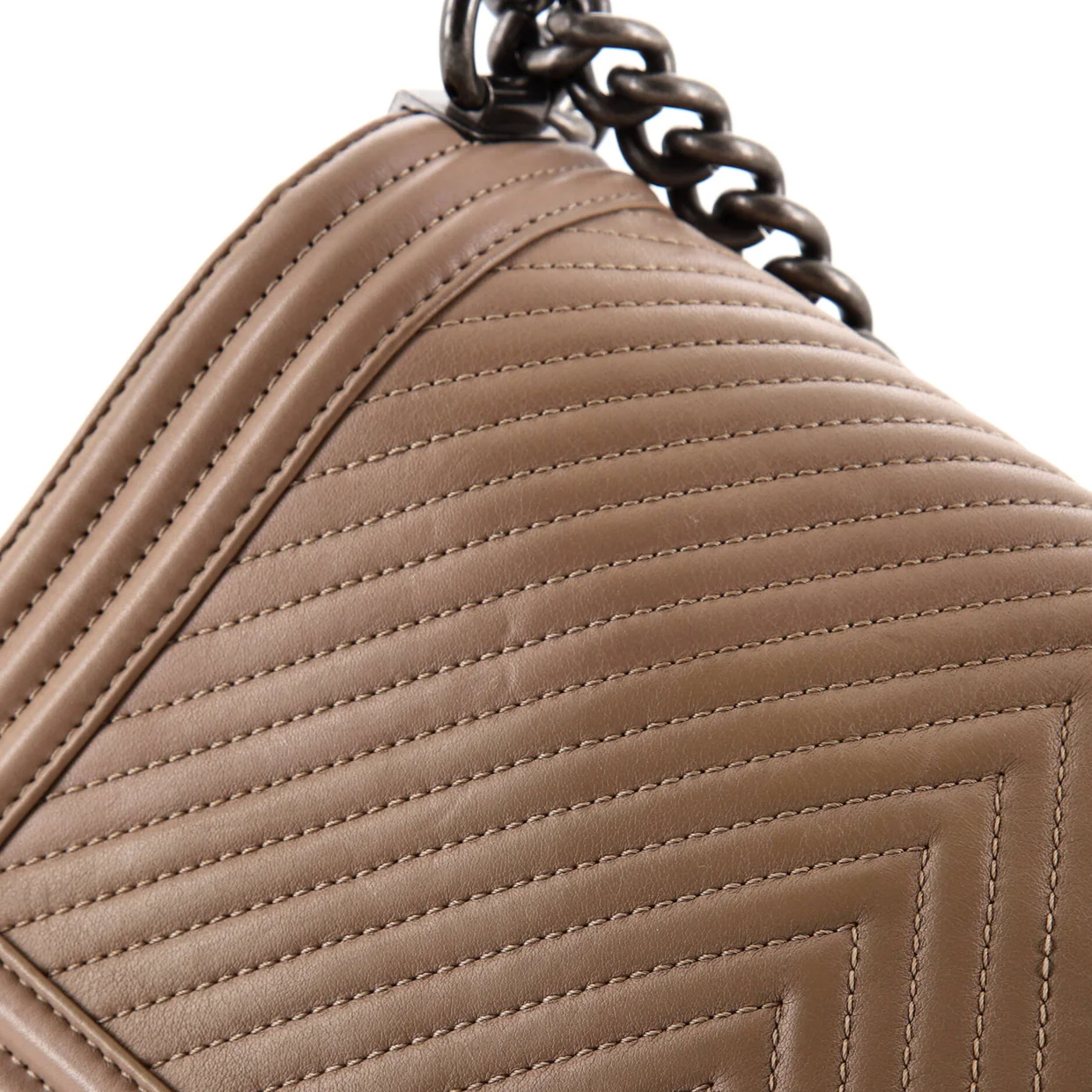 Boy Flap Bag Chevron Calfskin Old Medium - Deep Luxury