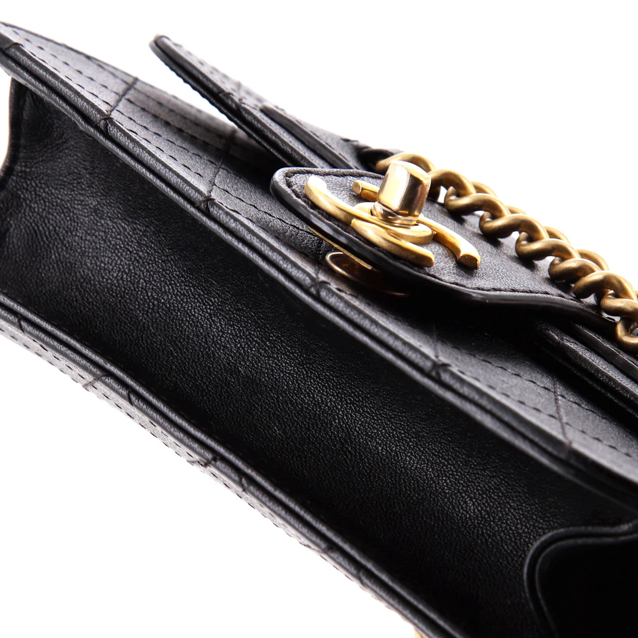 Front Chain Flap Bag Quilted Sheepskin Medium - Deep Luxury