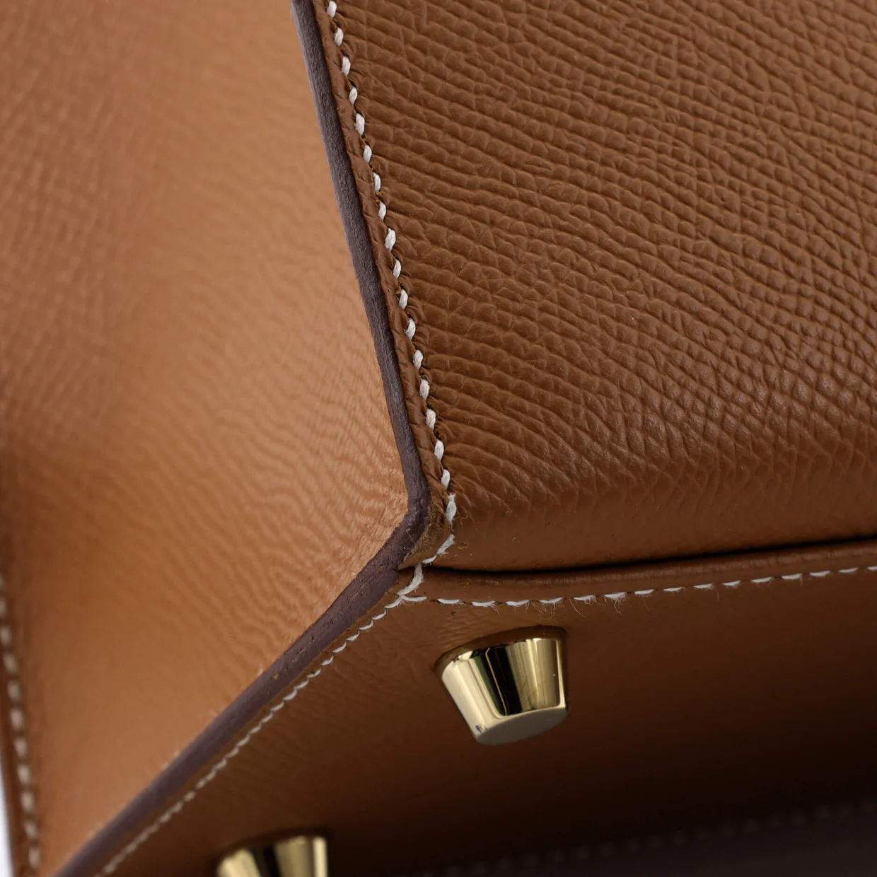Kelly Handbag Gold Epsom with Gold Hardware 25 - Deep Luxury