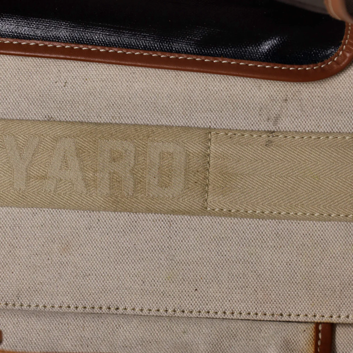Bellechasse Bag Coated Canvas PM - Deep Luxury