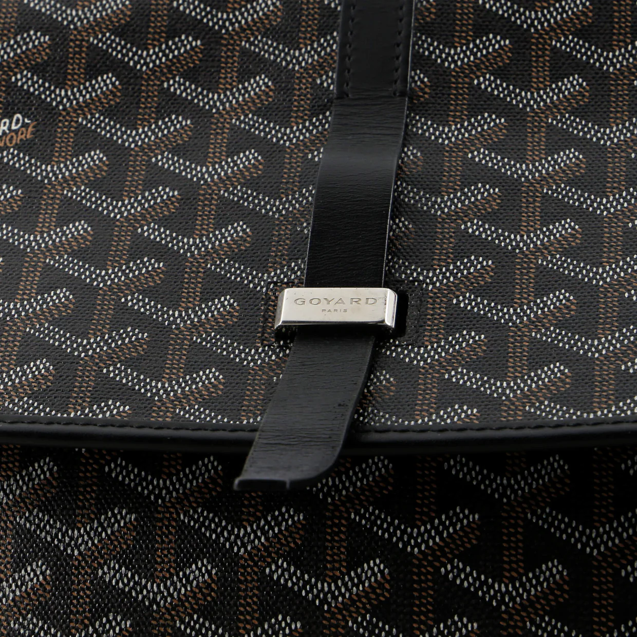 Belvedere II Messenger Bag Coated Canvas MM - Deep Luxury