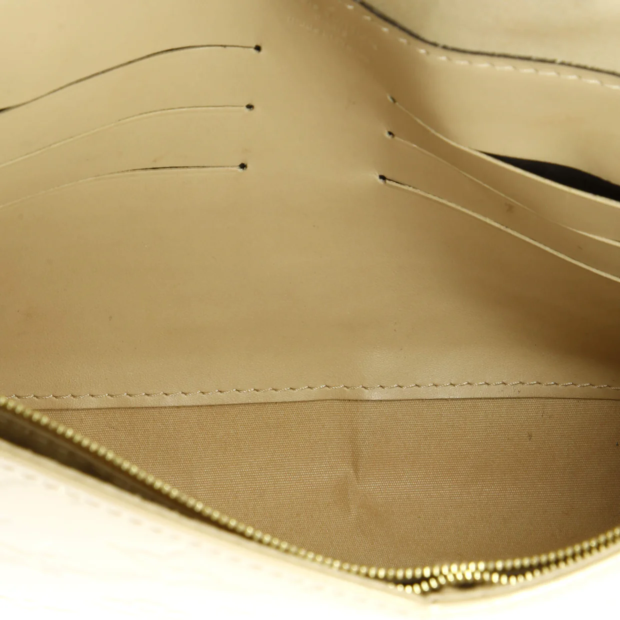 Ana Bag Monogram Vernis - Deep Luxury
