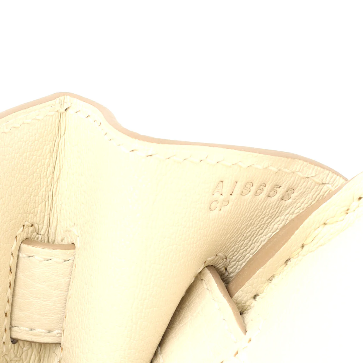 Birkin Handbag Light Clemence with Gold Hardware 30 - Deep Luxury