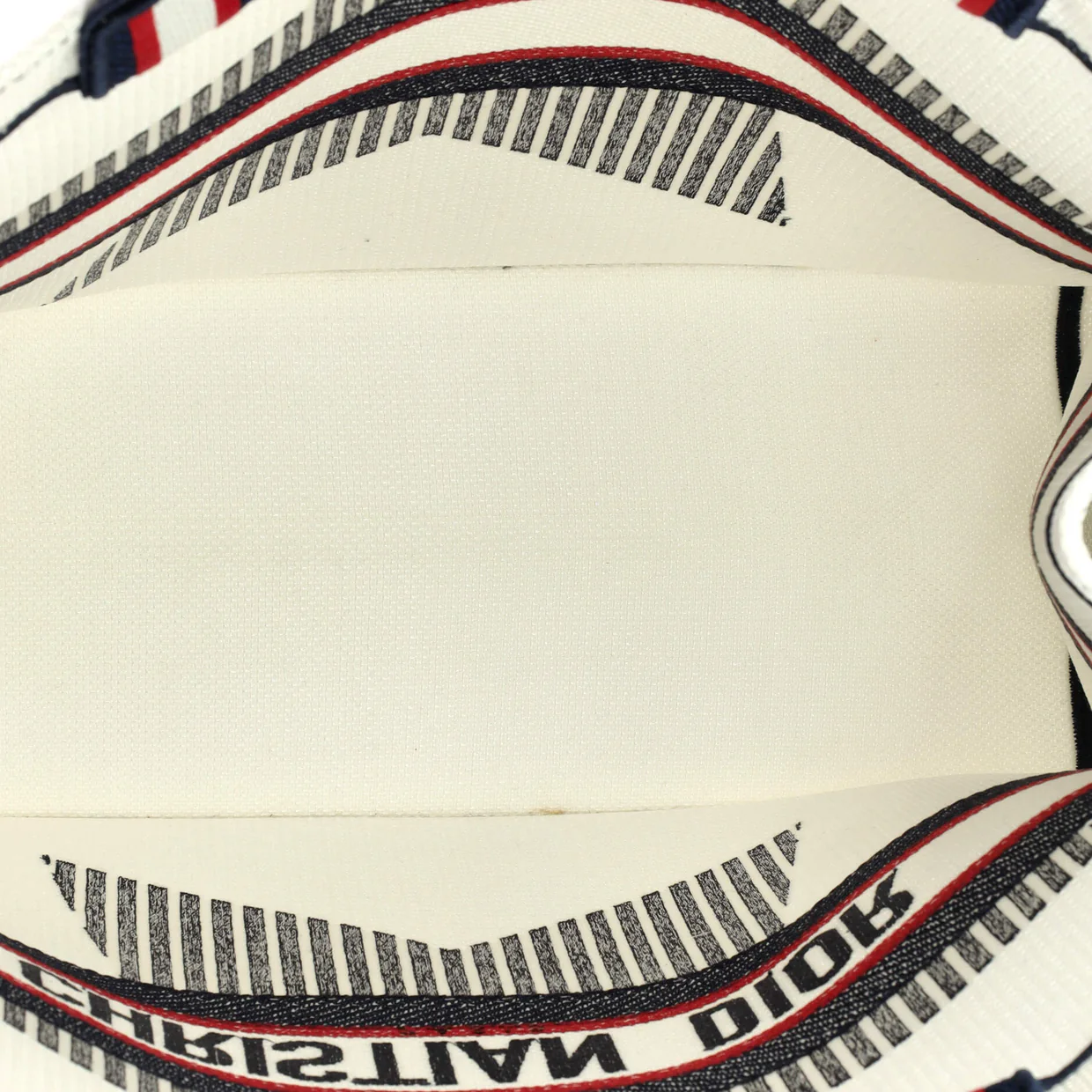 Dioralps Book Tote Embroidered Canvas Large - Deep Luxury