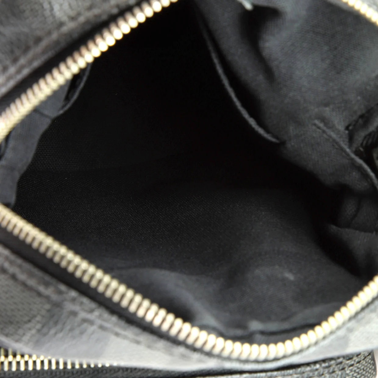 Rem Bag Damier Graphite - Deep Luxury