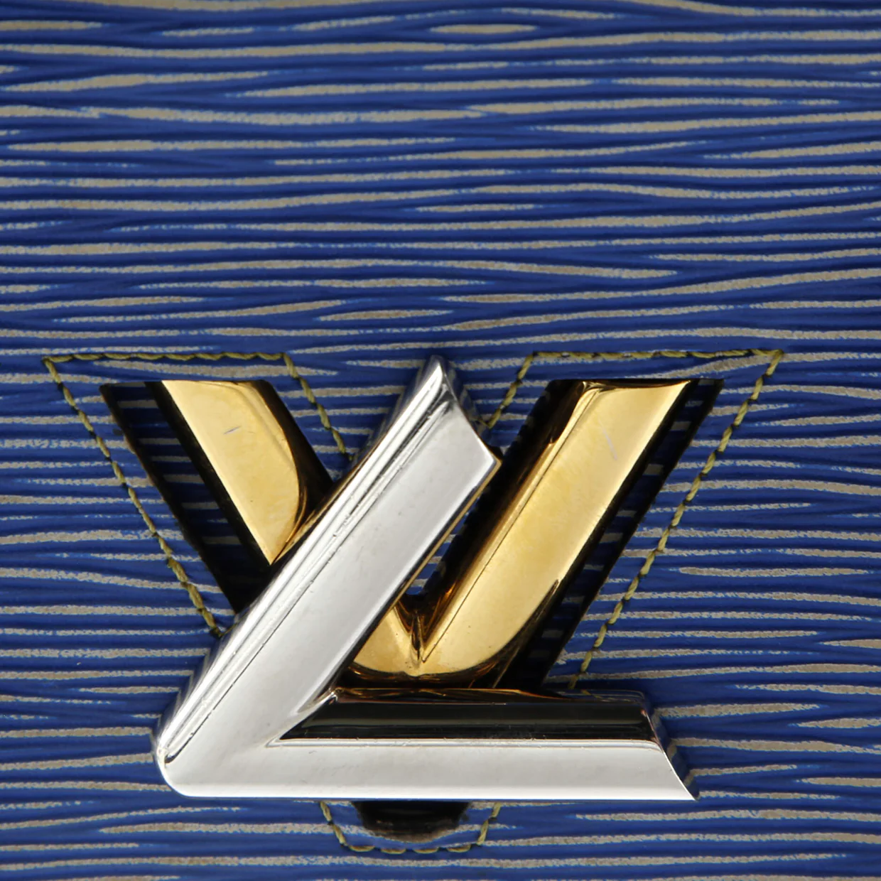 Twist Chain Wallet Epi Leather - Deep Luxury