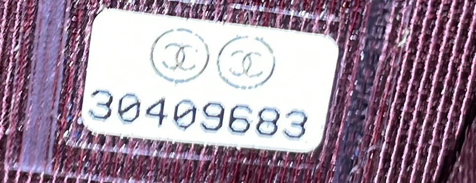 Wallet on Chain Quilted Caviar Mini - Deep Luxury