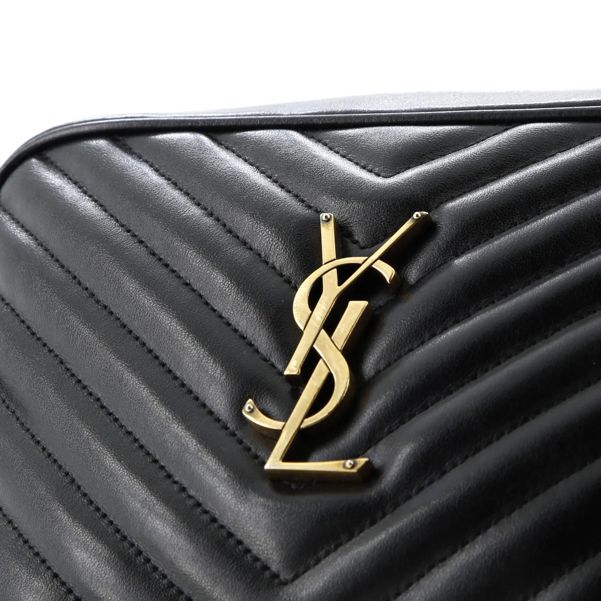 Lou Camera Bag Matelasse Chevron Leather Small - Deep Luxury