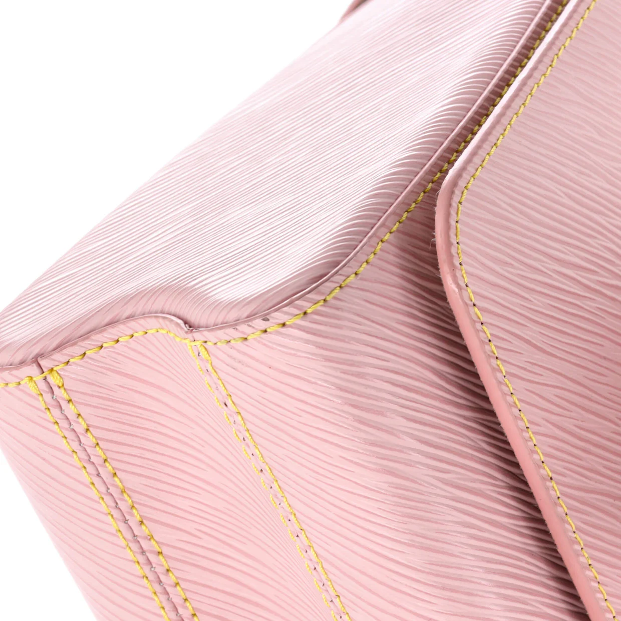 Twist Handbag Epi Leather MM - Deep Luxury