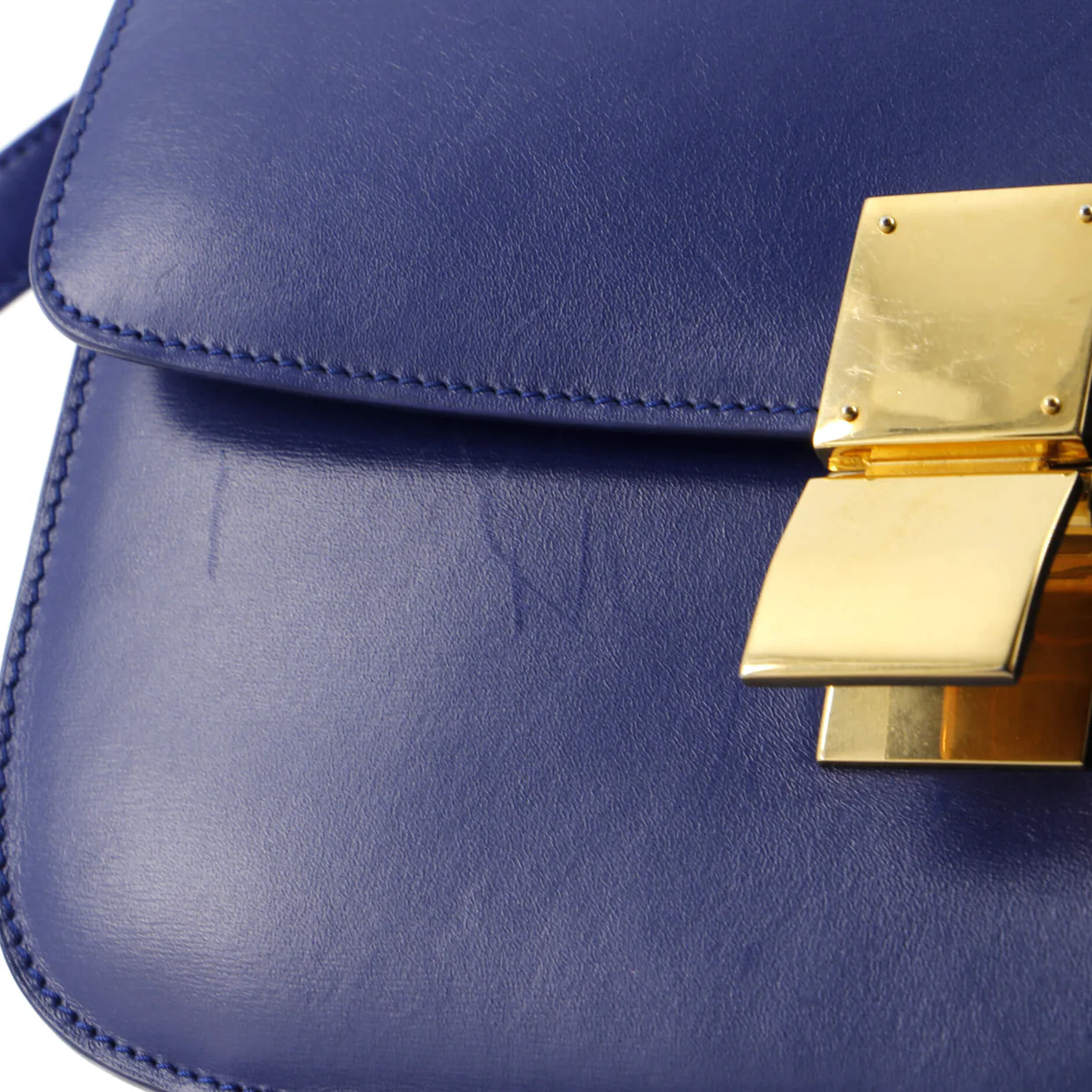 Classic Box Bag Smooth Leather Medium - Deep Luxury