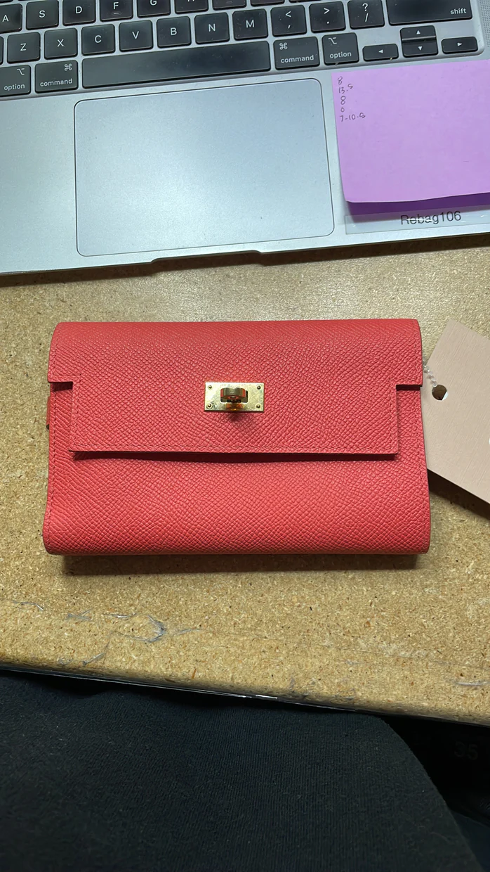 Kelly Trifold Wallet Epsom Medium - Deep Luxury