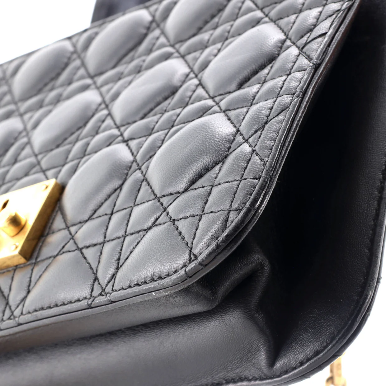 Dioraddict Flap Bag Cannage Quilt Lambskin Medium - Deep Luxury