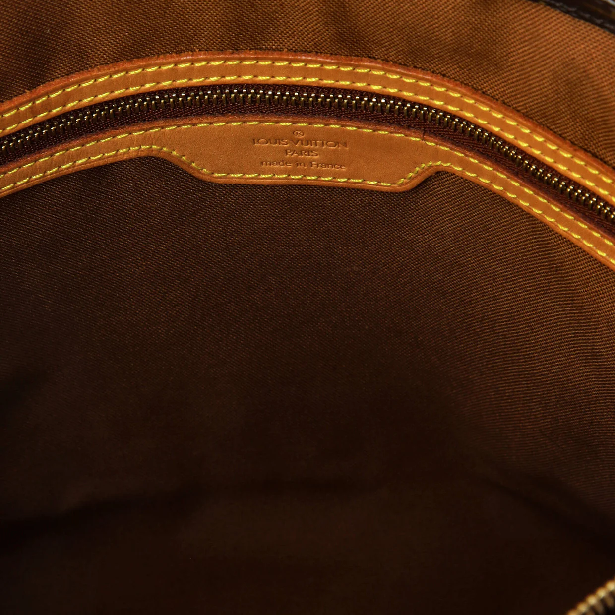 Cabas Mezzo Monogram Canvas - Deep Luxury