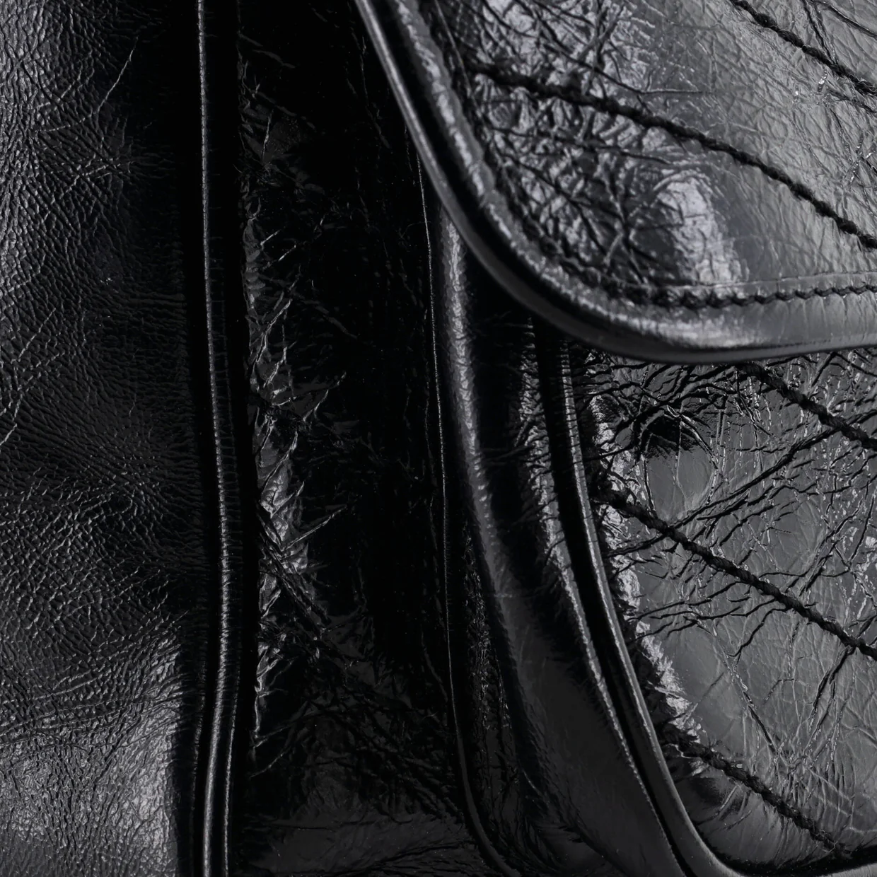 Niki Chain Flap Bag Matelasse Chevron Leather Medium - Deep Luxury