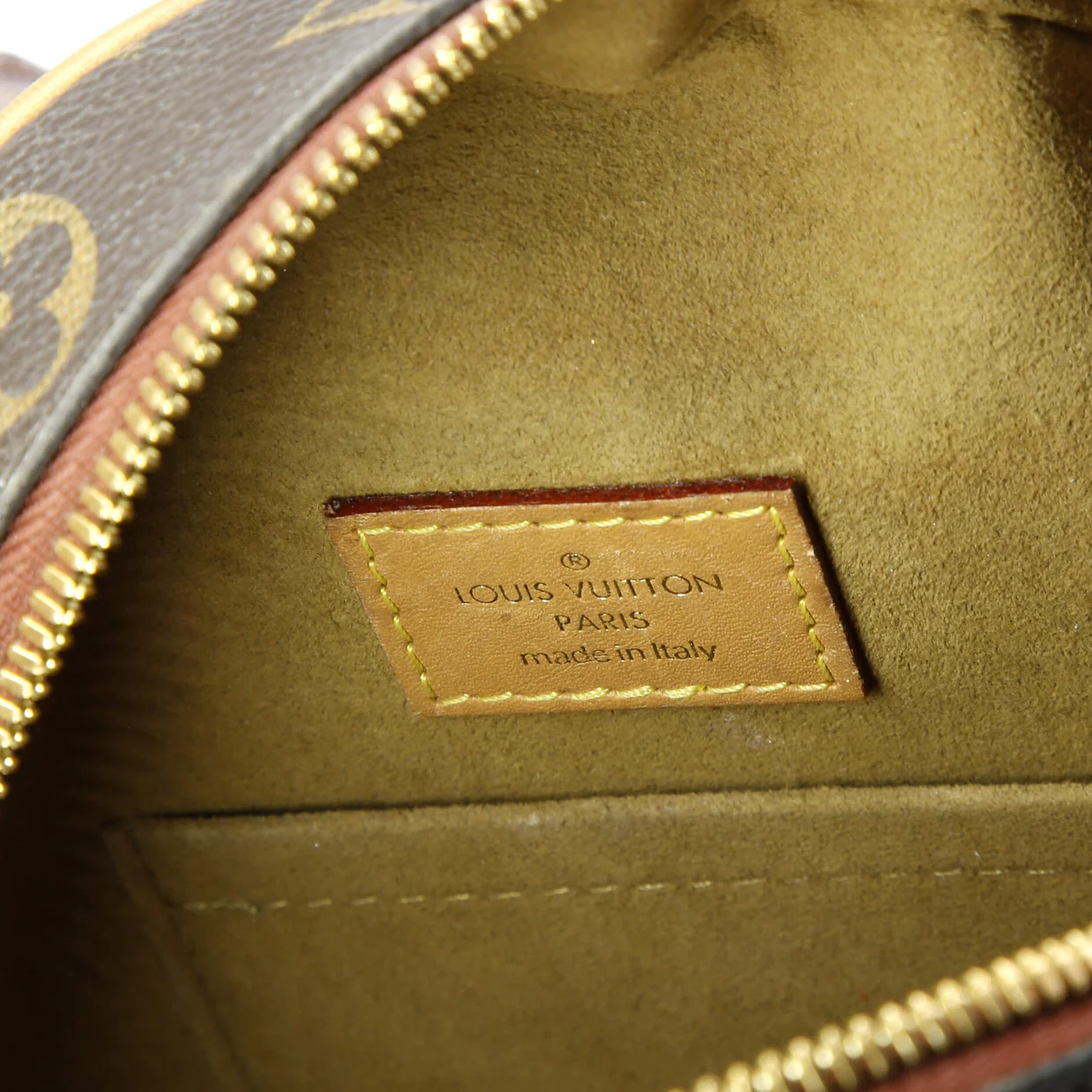 Boite Chapeau Souple Bag Monogram Canvas MM - Deep Luxury