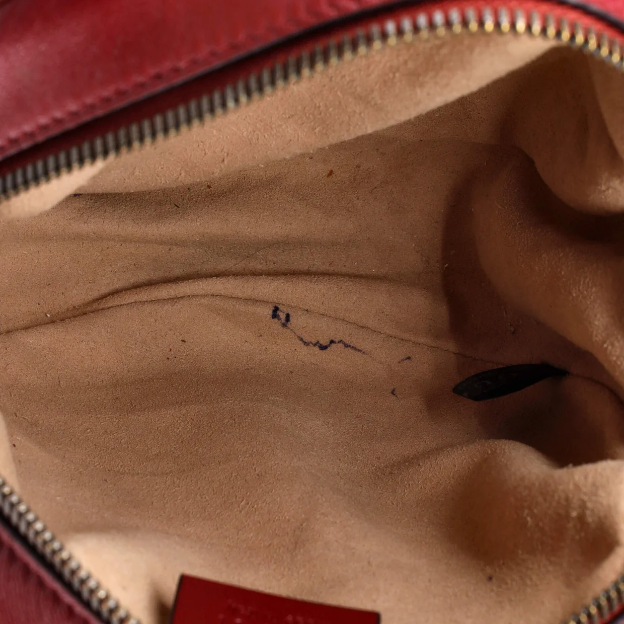 GG Marmont Round Shoulder Bag Matelasse Leather Mini - Deep Luxury