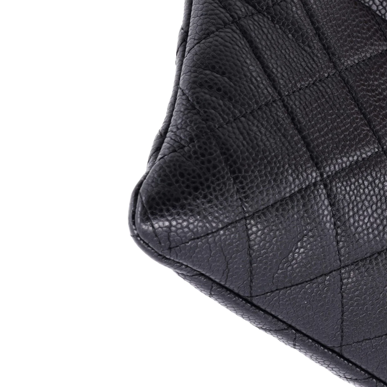 Beauty CC Clutch Quilted Caviar - Deep Luxury