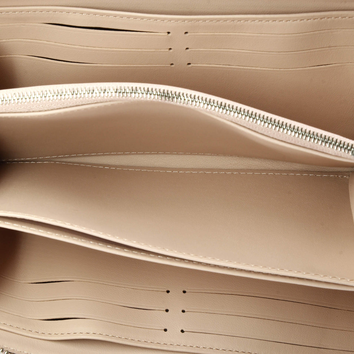 Zippy Wallet Mahina Leather - Deep Luxury