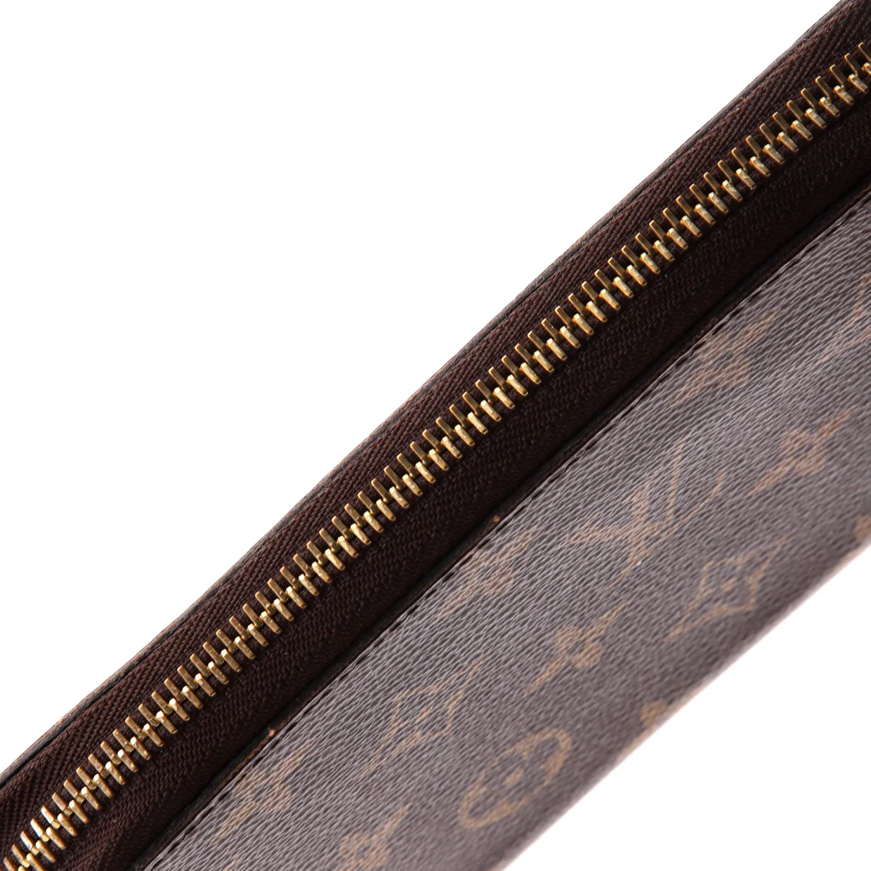 Zippy Wallet Monogram Canvas - Deep Luxury