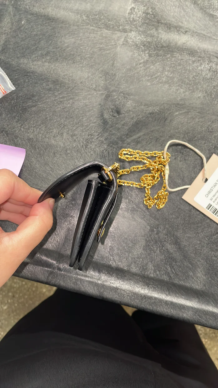 30 Montaigne Removable Pouch Leather - Deep Luxury