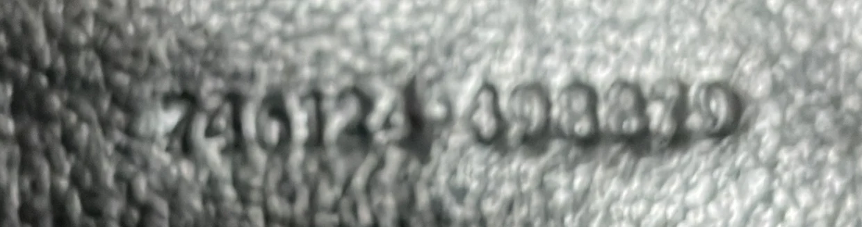 Diana NM Bamboo Shoulder Bag Leather Medium - Deep Luxury