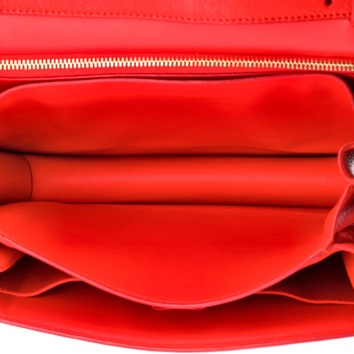 Classic Box Bag Grainy Leather Medium - Deep Luxury