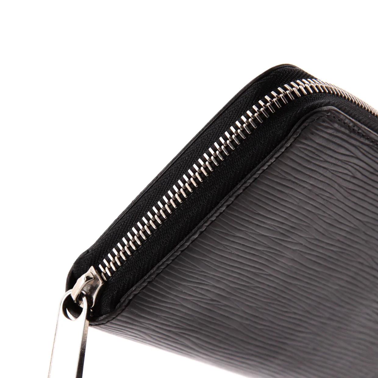 Zippy Wallet Epi Leather - Deep Luxury