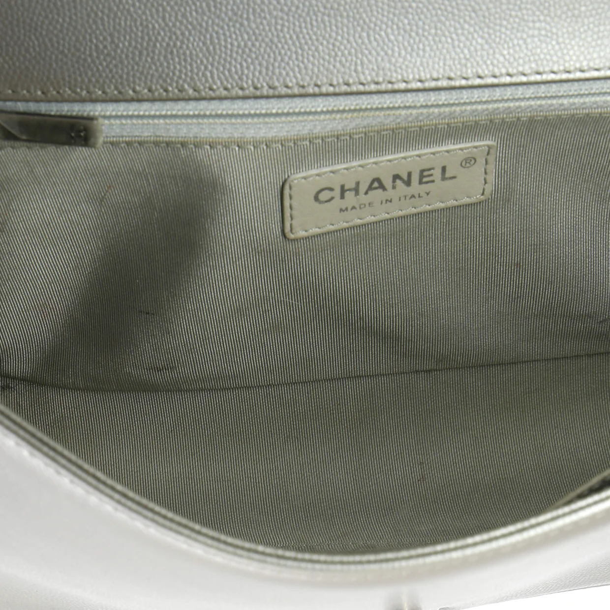 Boy Flap Bag Chevron Caviar New Medium - Deep Luxury