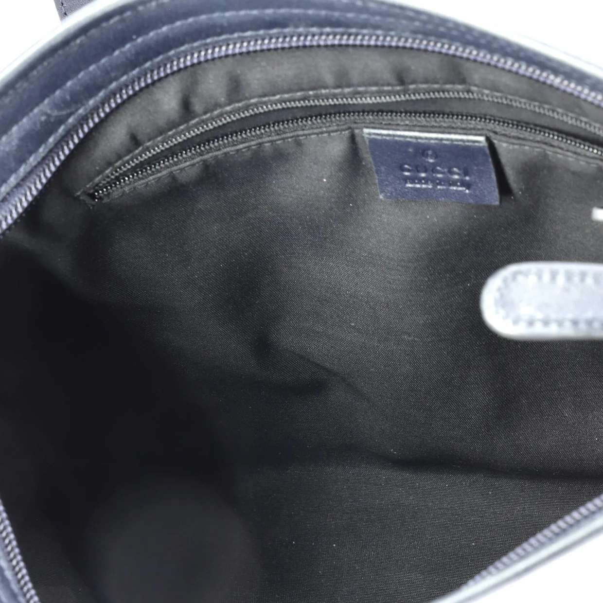 Flat Messenger Bag GG Canvas Medium - Deep Luxury