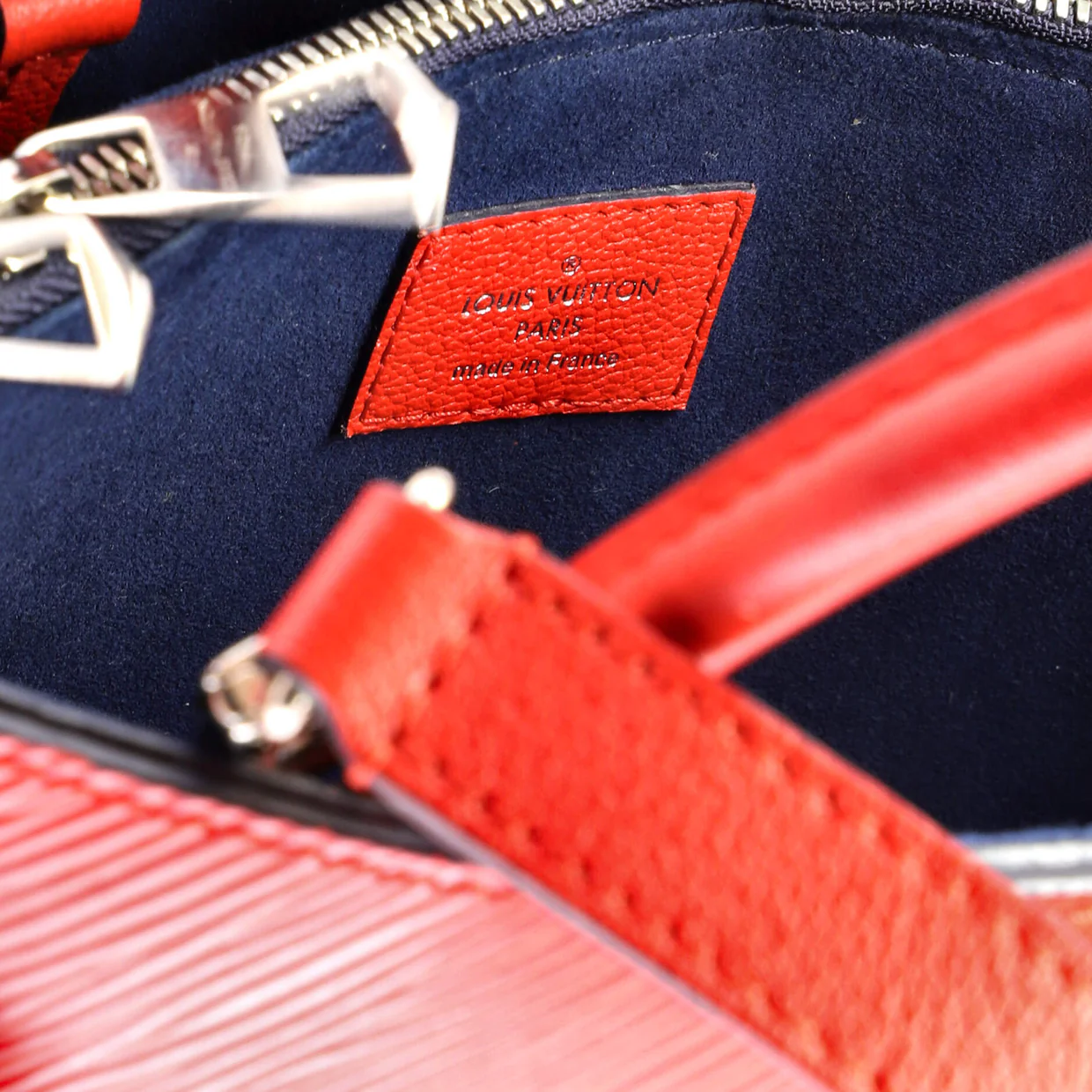 Twist Tote Epi Leather - Deep Luxury