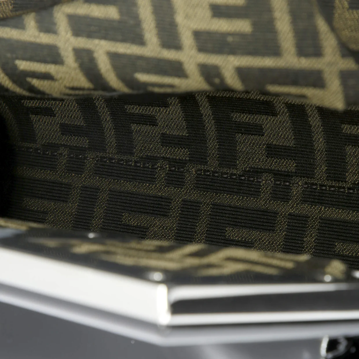 First Bag Patent Midi - Deep Luxury