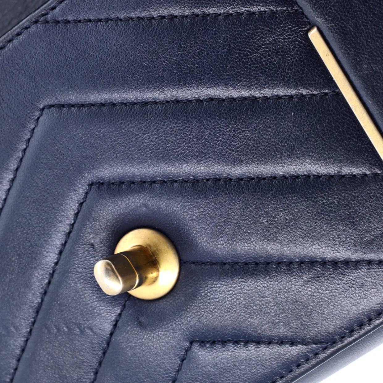 Reversed Flap Bag Chevron Lambskin Small - Deep Luxury