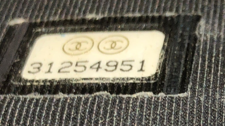 Camellia Bow Vanity Case with Chain Quilted Lambskin Mini - Deep Luxury