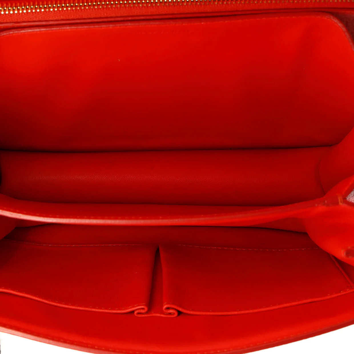 Classic Box Bag Grainy Leather Medium - Deep Luxury