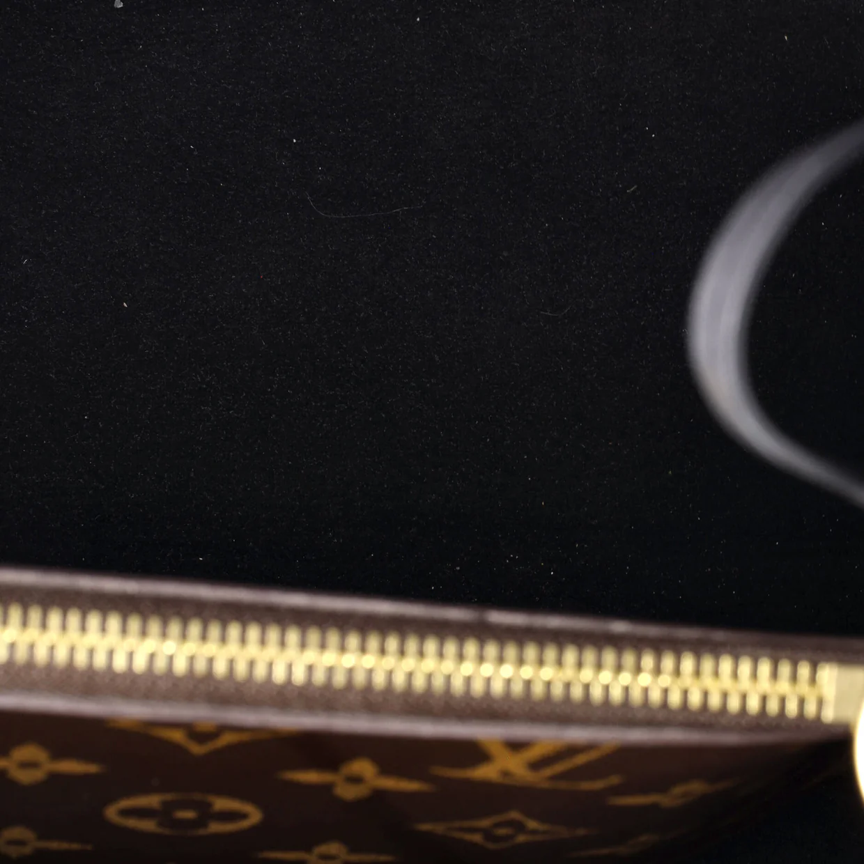 NeoNoe Handbag Monogram Canvas MM - Deep Luxury