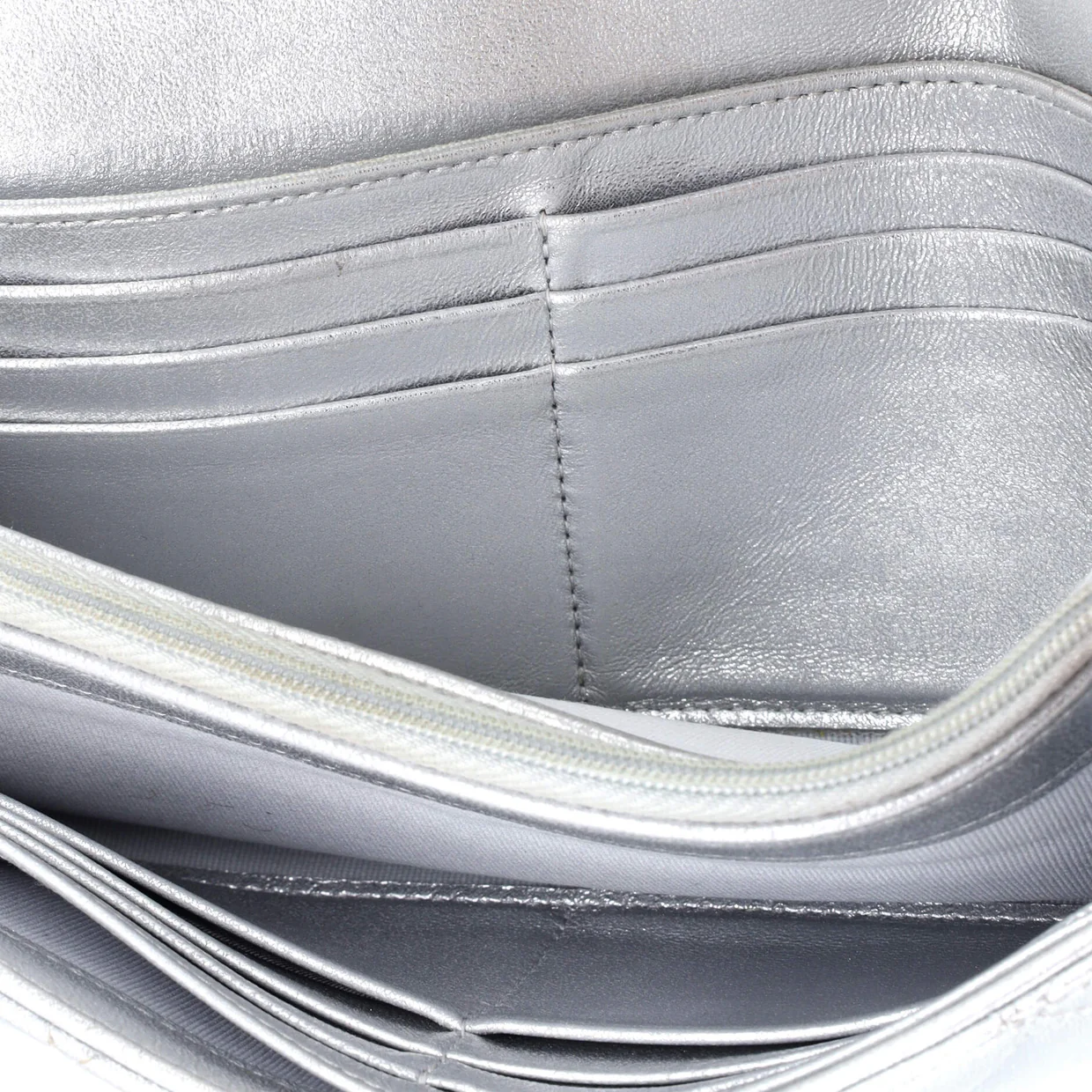 L-Flap Wallet Quilted Lambskin Long - Deep Luxury