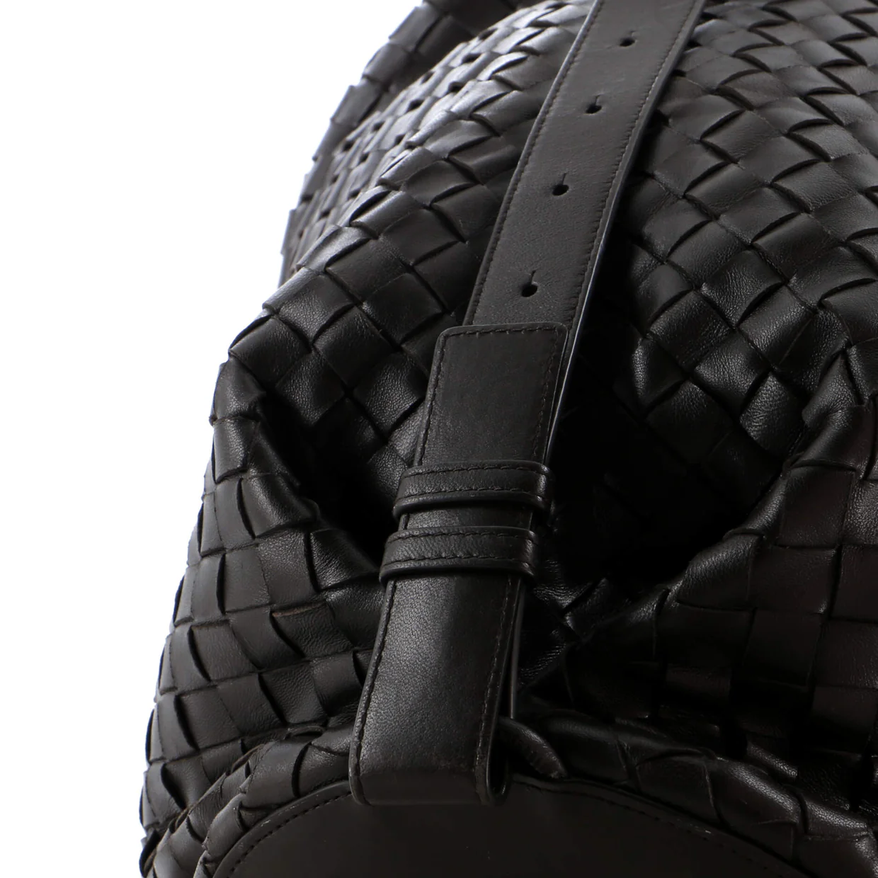 Hop Bag Intrecciato Leather Large - Deep Luxury