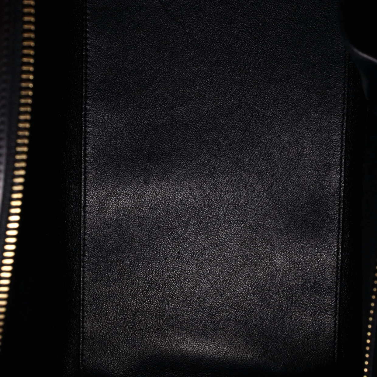 Kiss Purse Bag Leather Small - Deep Luxury