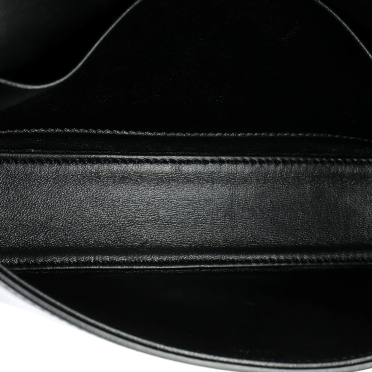 Triomphe East-West Shoulder Bag Smooth Calfskin - Deep Luxury