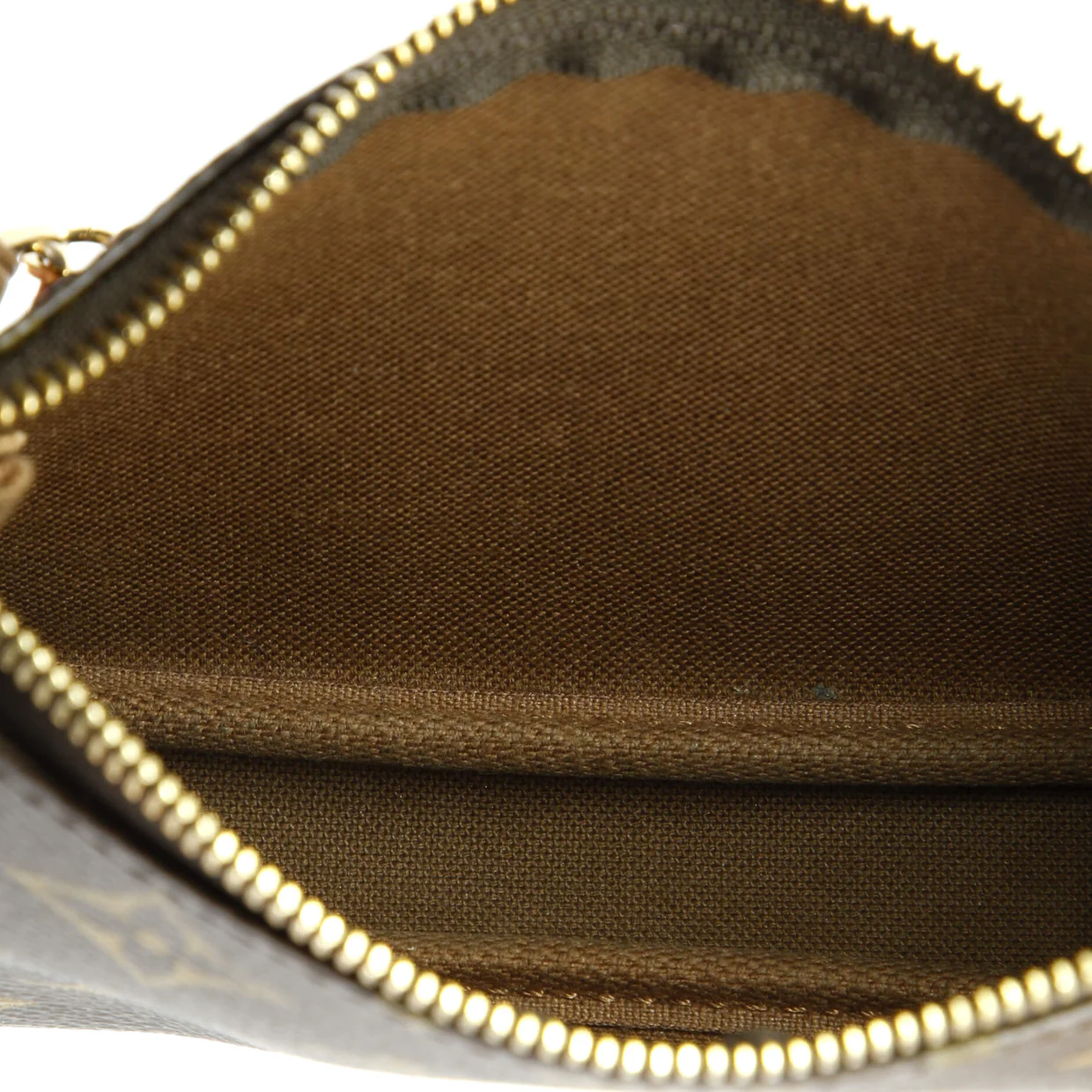 Pochette Accessoires Monogram Canvas Mini - Deep Luxury