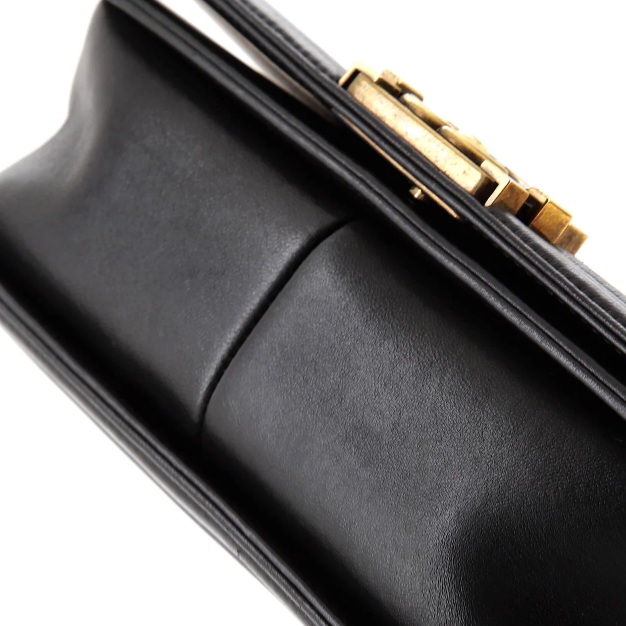 Crest Boy Flap Bag Quilted Lambskin Old Medium - Deep Luxury