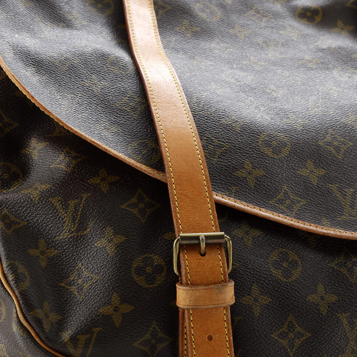 Saumur Handbag Monogram Canvas 43 - Deep Luxury
