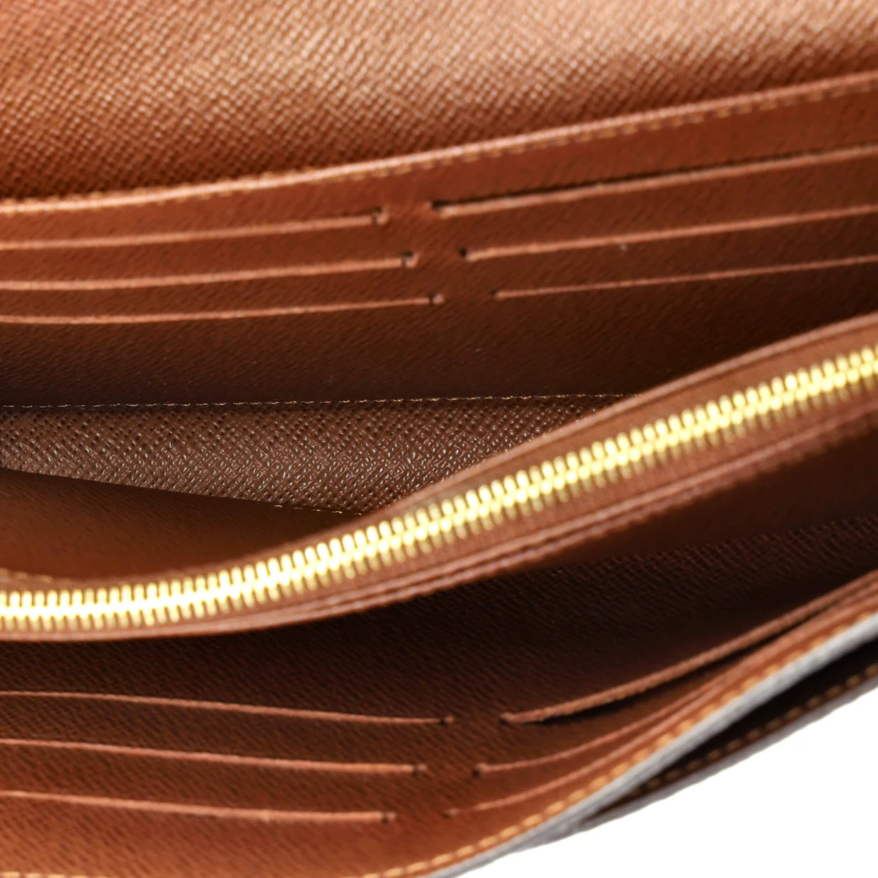 Sarah Wallet NM Monogram Canvas - Deep Luxury