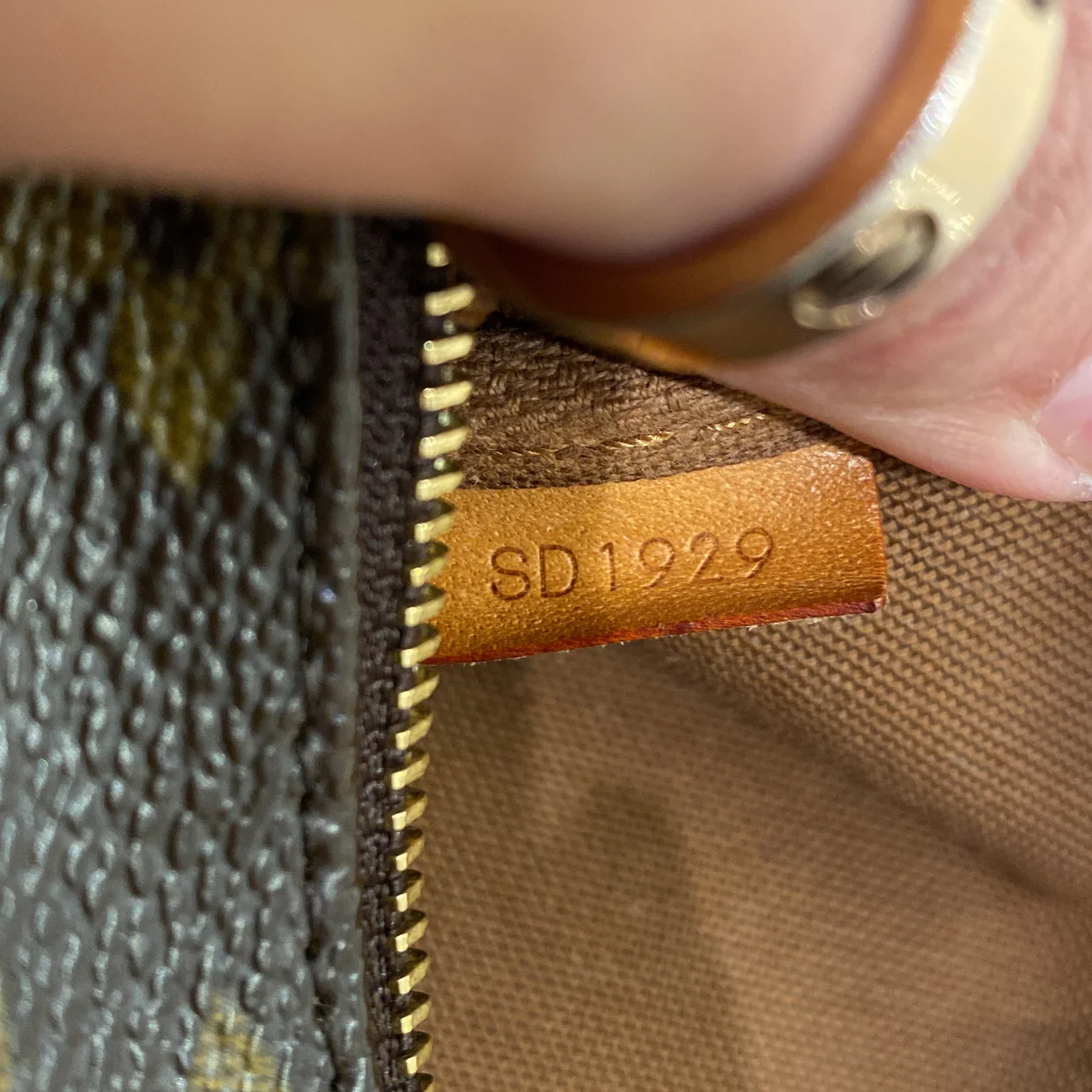 Pochette Accessoires Monogram Canvas - Deep Luxury